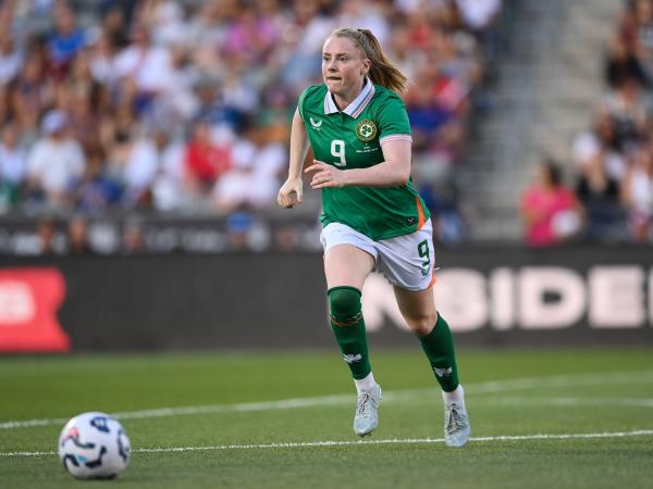 amber barrett football