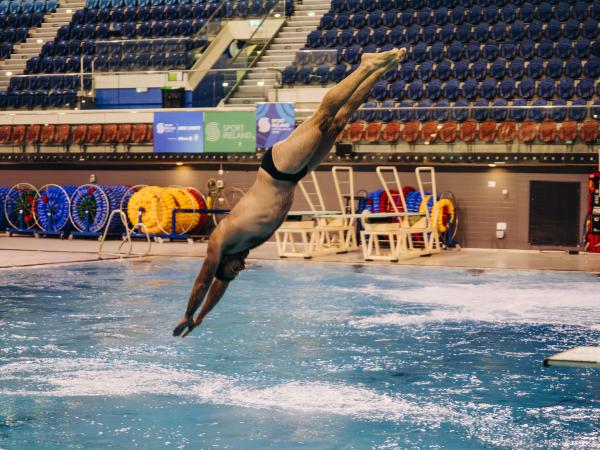 Diving Adults