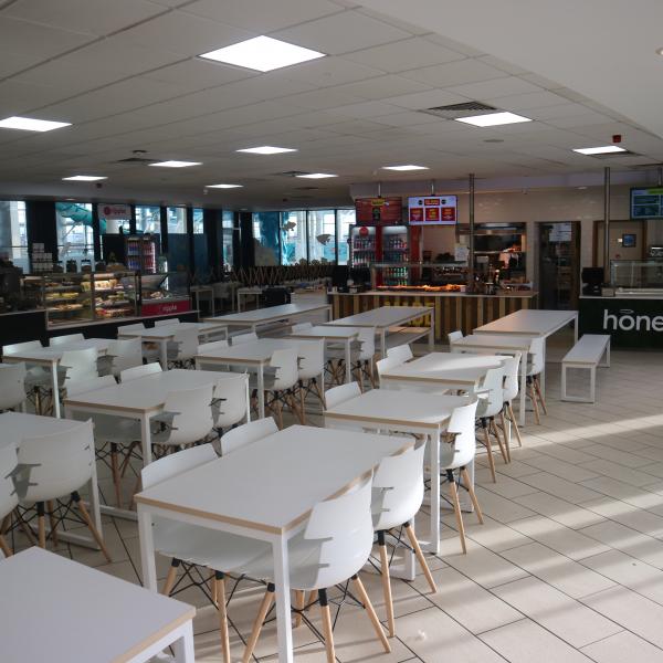 Food Court
